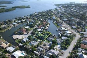 250 Randy Ln, Fort Myers Beach, FL 33931, Sold 07/18/16
