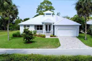 27020 Flamingo Dr, Bonita Springs, FL 34135, Sold 10/07/15