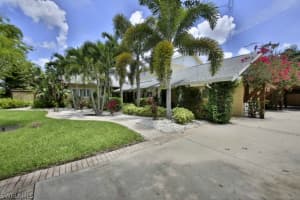 5546 Shaddelee Ln W, Fort Myers, FL 33919, Sold 10/28/15