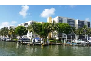4431 Bay Beach Ln APT 523, Fort Myers Beach, FL 33931, Sold 12/29/16