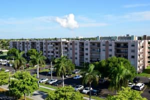 1301 NE 7th St, Hallandale Beach, FL 33009, Sold 01/28/16