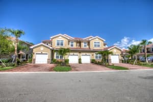 Units 1-4, 8560 Oakshade Cir, Fort Myers, FL 33919, Sold 12/31/15