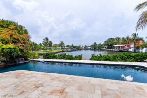 7 Glenview Manor Dr, Fort Myers Beach, FL 33931, Sold 08/10/15