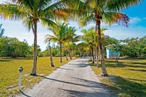 Keewaydin, Naples, FL 34102, Sold 09/27/17