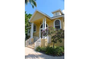 5267 Ladyfinger Lake Rd, Sanibel, FL 33957, Sold 05/27/16