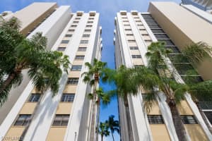 1901 Clifford St APT 1404, Fort Myers, FL 33901, Sold 10/30/15