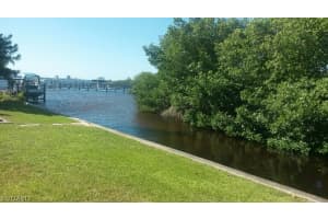 7096 Coon Rd, North Fort Myers, FL 33917, Sold 02/01/16