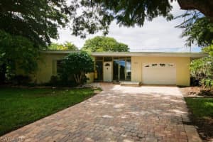 5670 Williams Dr, Fort Myers Beach, FL 33931, Sold 01/28/16