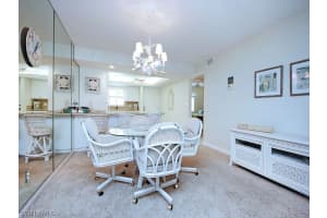 2737 W Gulf Dr UNIT 113, Sanibel, FL 33957, Sold 09/22/17