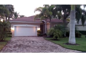 9678 Springlake Cir, Estero, FL 33928, Sold 04/22/16
