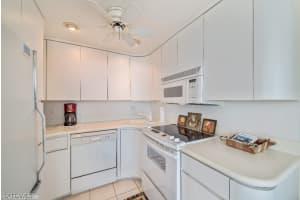 140 Seaview Ct, Marco Island, FL 34145, Sold 09/07/16