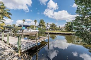 1286 Rainbow Ct, Naples, FL 34110, Sold 03/04/16