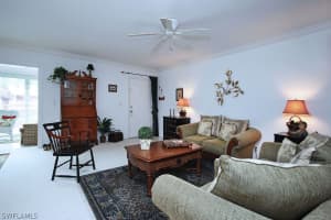 641 Periwinkle Way b8, Sanibel, FL 33957, Sold 12/04/15
