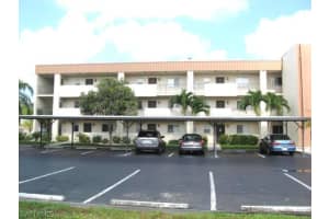2111 Barkeley Ln Apt 10, Fort Myers, FL 33907, Sold 12/31/15