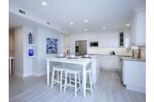 2265 W Gulf Dr, Sanibel, FL 33957, Sold 01/15/16