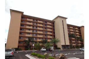 4280 SE 20th Pl APT 607, Cape Coral, FL 33904, Sold 01/25/16