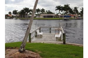 4280 SE 20th Pl APT 607, Cape Coral, FL 33904, Sold 01/25/16