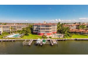 794 W Elkcam Cir, Marco Island, FL 34145, Sold 03/31/16