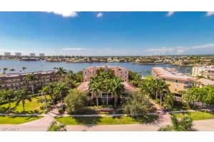 794 W Elkcam Cir, Marco Island, FL 34145, Sold 03/31/16