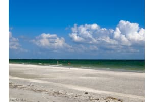 979 E Gulf Dr D471, Sanibel, FL 33957, Sold 02/03/16