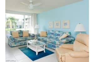 979 E Gulf Dr D471, Sanibel, FL 33957, Sold 02/03/16