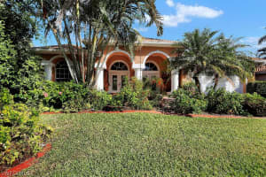 10285 Boca Cir, Naples, FL 34109, Sold 12/23/15
