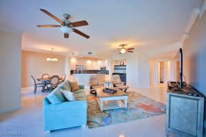 337 Vintage Bay Dr, Marco Island, FL 34145, Sold 01/12/16