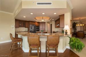 425 Dockside Dr, Naples, FL 34110, Sold 01/19/16