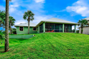 18031 River Chase Ct, Alva, FL 33920, Sold 04/08/16