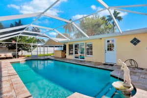 14330 McGregor Blvd, Fort Myers, FL 33919, Sold 01/04/16