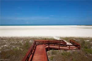 240 Seaview Ct, Marco Island, FL 34145, Sold 01/22/16