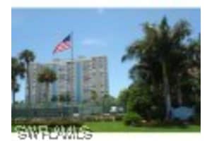140 Seaview Ct, Marco Island, FL 34145, Sold 02/03/16