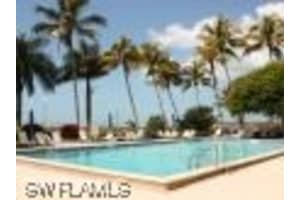 140 Seaview Ct, Marco Island, FL 34145, Sold 02/03/16