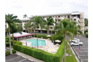 805 River Point Dr, Naples, FL 34102, Sold 12/31/15