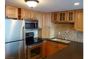 1900 Clifford St APT 303, Fort Myers, FL 33901, Sold 12/15/16