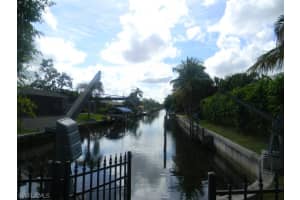 27001 Driftwood Dr, Bonita Springs, FL 34135, Sold 02/12/16