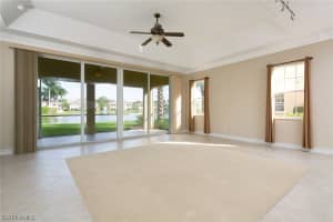 7116 Lemuria Cir, Naples, FL 34109, Sold 01/27/16