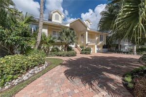 139 Seabreeze Ave, Naples, FL 34108, Sold 04/18/16