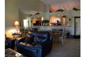 531 Lake Louise Cir, Naples, FL 34110, Sold 03/31/16