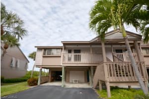 7532 Captains Harbor Dr APT 701, Bokeelia, FL 33922, Sold 04/18/17