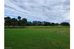 5 Regency Ct, Lehigh Acres, FL 33936, Sold 03/31/16