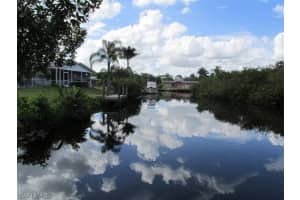1753 Club House Rd, North Fort Myers, FL 33917, Sold 03/18/16