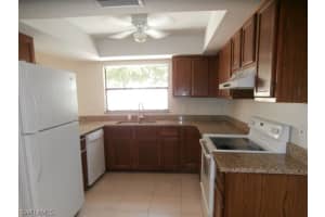 1416 SW 50th St APT 62, Cape Coral, FL 33914, Sold 03/16/16