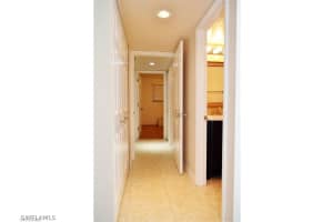 2121 Collier Ave APT 107, Fort Myers, FL 33901, Sold 04/01/16
