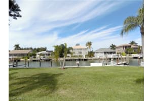 860 Panama Ct, Marco Island, FL 34145, Sold 04/15/16