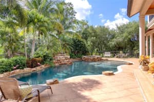 9140 The Ln, Naples, FL 34109, Sold 04/15/16