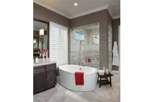 14240 McGregor Blvd, Fort Myers, FL 33919, Sold 09/20/16