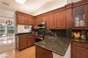347 Emerald Bay Cir, Naples, FL 34110, Sold 08/29/16