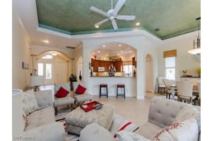 377 Mallory Ct, Naples, FL 34110, Sold 06/01/16