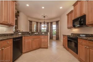 4999 Rustic Oaks Cir, Naples, FL 34105, Sold 03/31/16